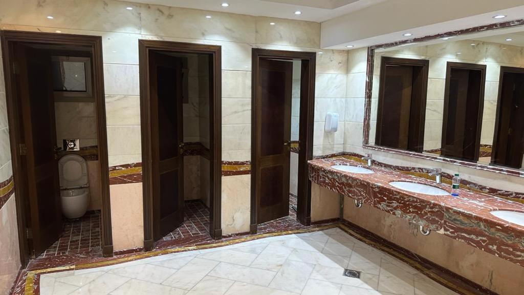 Araek Al Khlood Hotel Mecca Екстер'єр фото